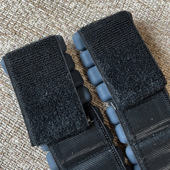 ❌SOLD❌ Bala Bangles charcoal 1lbs ea - Picture 11 of 12